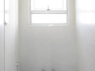 AP. Mariano, INTRIO INTRIO Modern bathroom