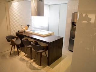 A cozinha do apartamento novo!, realizearquiteturaS realizearquiteturaS Modern kitchen
