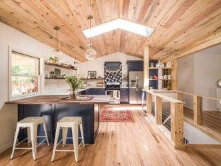 Renovated Ranch Kitchen as seen on HGTV, Laura Medicus Interiors Laura Medicus Interiors