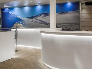 KRION K-LIFE at the Valdesquí ski station, an example of respect for the environment, KRION® Porcelanosa Solid Surface KRION® Porcelanosa Solid Surface 商業空間
