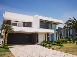 Residência C135, Arquiteto Vinicius Vargas Arquiteto Vinicius Vargas Дома на одну семью Камень