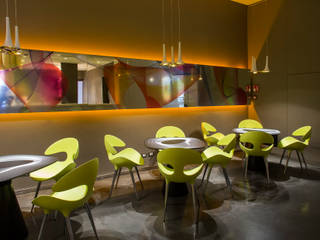 Nhow Bar / Milan, Italy, AXOLIGHT AXOLIGHT Коммерческие помещения