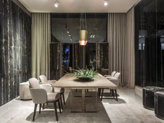 Conheça as vitrines da Artefacto, Artefacto Curitiba Artefacto Curitiba Modern dining room Wood Grey