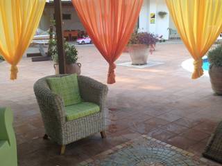 Progetto tessile outdoor., Matafora Tessili e Dintorni Matafora Tessili e Dintorni Patios & Decks Textile Amber/Gold