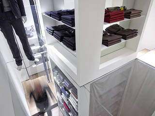 NAVIGARE STORE, ALMA DESIGN ALMA DESIGN Espaços comerciais