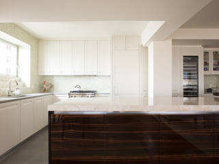 United Nations Plaza, GD Arredamenti GD Arredamenti Built-in kitchens Wood Wood effect