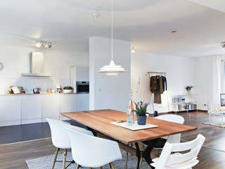 Musterwohnung, Home Staging Bavaria Home Staging Bavaria Modern Dining Room