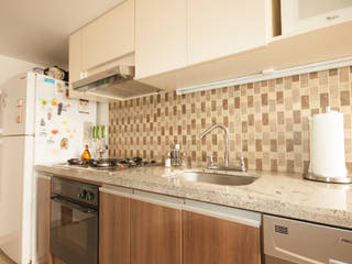 Apartamento Luque Romero, AMR estudio AMR estudio Modern kitchen