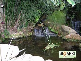 Construção de lago natural com pedras naturais, Bizzarri Pedras Bizzarri Pedras Tropischer Garten