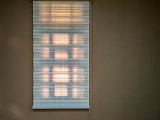 Combi Blinds, Vindows Blinds & Curtains Vindows Blinds & Curtains Puertas y ventanas de estilo moderno