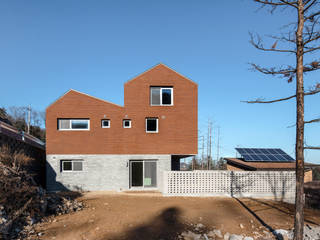 사룡리 아름이네 집, 서가 건축사사무소 서가 건축사사무소 Casas estilo moderno: ideas, arquitectura e imágenes