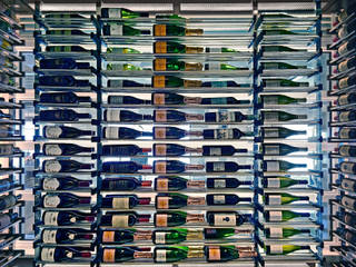 Cave à vin - Hôtel , Millesime Wine Racks Millesime Wine Racks Commercial spaces Aluminium/Zinc Grey
