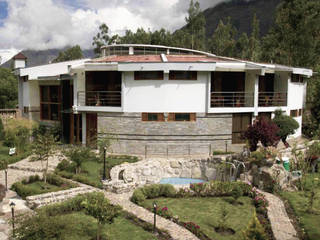 Hotel INTIÑAN, Urubamba, CARLOS SOTO ARQUITECTO CARLOS SOTO ARQUITECTO Dormitorios de estilo moderno Concreto