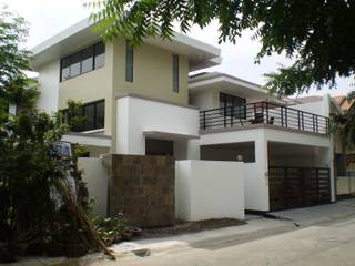 Reconstructed HC-Residence at Antipolo City, KDA Design + Architecture KDA Design + Architecture Single family home