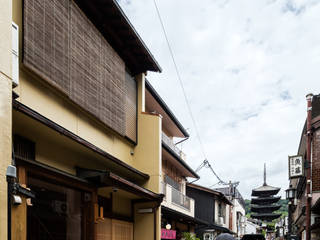 A Renovation Project in Kyoto, Yamada Architecture Yamada Architecture Ruang Komersial