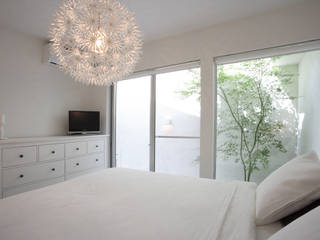 静寂を感じる家, 建築設計事務所 KADeL 建築設計事務所 KADeL Classic style bedroom