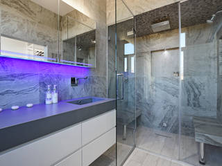 A Stunning Bathroom Design for a Home in Twickenham, BathroomsByDesign Retail Ltd BathroomsByDesign Retail Ltd Ванная комната в стиле модерн