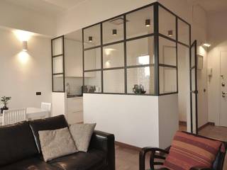 Sile industriale a Milano, Arch. Silvana Citterio Arch. Silvana Citterio Inbouwkeukens Glas Wit