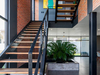 Casa AW, aaestudio aaestudio Escaleras