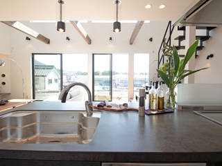 Black modern, 株式会社プラスアイ 株式会社プラスアイ Cocinas modernas: Ideas, imágenes y decoración