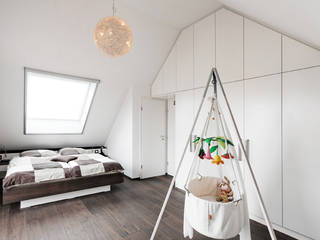 Nach den Sternen greifen, Koitka Innenausbau GmbH Koitka Innenausbau GmbH Minimalist bedroom