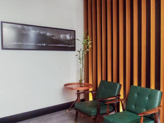 Trindade/Lavratti advogados, studiok arquitetura studiok arquitetura Modern Study Room and Home Office