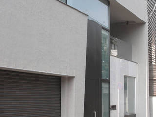 高輪台 建築家志望だった施主と協働して理想の住まいづくり House in Urban Setting 01, JWA，Jun Watanabe & Associates JWA，Jun Watanabe & Associates モダンな 家