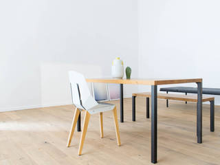 Lola - in Asteiche, MBzwo MBzwo Modern Dining Room Solid Wood Multicolored