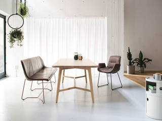 Like - Eiche weiß geölt, MBzwo MBzwo Scandinavian style dining room Leather Grey