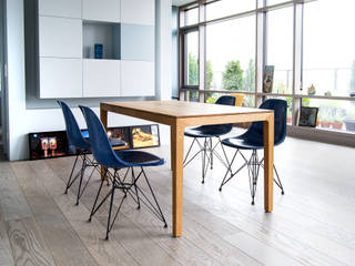 N_BLOGG - in Eiche Premium, MBzwo MBzwo Scandinavian style dining room Solid Wood Multicolored