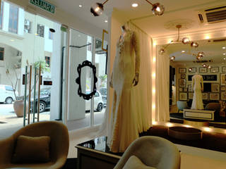 Boutique: Modern Glamours Styles, inDfinity Design (M) SDN BHD inDfinity Design (M) SDN BHD Moderne Autohäuser