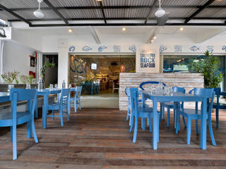 SHACK on The Beach . Seafood Restaurant Bangsar, inDfinity Design (M) SDN BHD inDfinity Design (M) SDN BHD Tropische Einkaufscenter