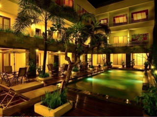 Ayola Vihan Suite Hotel in Tuban - Bali, ANJARSITEK ANJARSITEK 商业空间