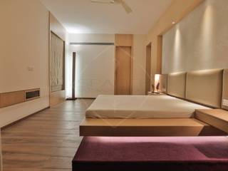 TAO..pure emptiness, SPACCE INTERIORS SPACCE INTERIORS Bedroom