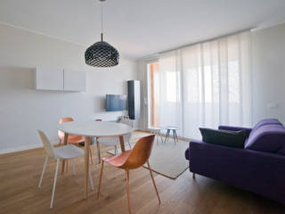 Piccolo Appartamento a Milano, Gianluca Bugeia | Architetto e Designer di Interni Gianluca Bugeia | Architetto e Designer di Interni Sala da pranzo moderna