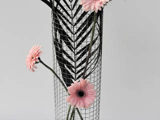 Vase TOWER, Benjamin Rousse Design Benjamin Rousse Design Casas de estilo minimalista