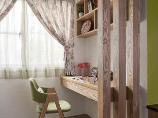 市區45年老屋華麗轉身 恬靜鄉村風, Color-Lotus Design Color-Lotus Design Rustikale Arbeitszimmer Massivholz Mehrfarbig