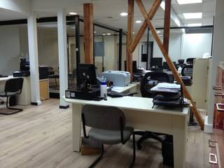 oficina comercial, IDEAfactory IDEAfactory Commercial spaces Plywood