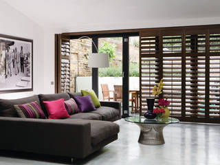 Basswood shutters, Harvey Bruce Blinds, Shutters & Interiors Harvey Bruce Blinds, Shutters & Interiors 미니멀리스트 거실 우드 우드 그레인