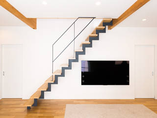 空間にインパクトを与えるサンダー階段 LobeSquare 階段 金属 サンダー階段,ステンレス界段,Stairs of stainless