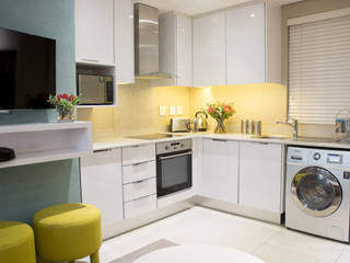 Stellenbosch Luxury self catering apartments, Kraaines Interiors - Decor by Cherice Kraaines Interiors - Decor by Cherice مطبخ