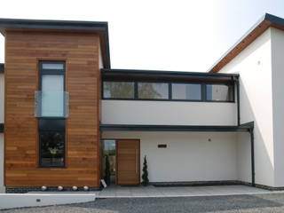 New House Headley, Berkshire, Inspiration Chartered Architects Ltd Inspiration Chartered Architects Ltd منزل عائلي صغير