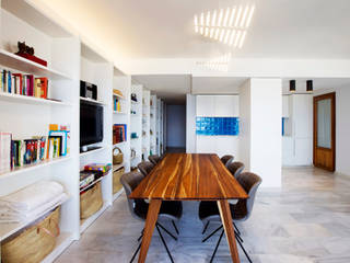 Apartamento en la costa, Singularq Architecture Lab Singularq Architecture Lab Salones de estilo mediterráneo