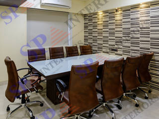 Navjeevan Commercial bldg. 2 wings, SP INTERIORS SP INTERIORS Commercial spaces