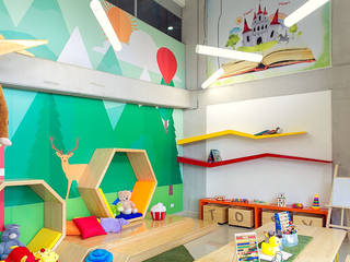 Zona Infantil, Maria Mentira Studio Maria Mentira Studio Modern living room Wood Wood effect