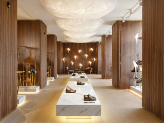 SHABELSKY Boutique, MONO ARCHITECTS MONO ARCHITECTS Commercial spaces سنگ مرمر
