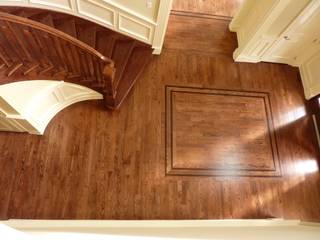 Red Oak Floors with Jacobean and Ebony stain, Shine Star Flooring Shine Star Flooring راهرو سبک کلاسیک، راهرو و پله