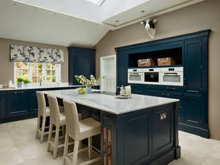 Audley | Georgian Country House , Davonport Davonport Built-in kitchens Blue