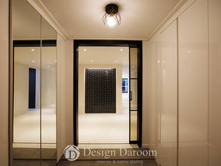 광장동 현대홈타운 12차 55py, Design Daroom 디자인다룸 Design Daroom 디자인다룸 Modern Corridor, Hallway and Staircase