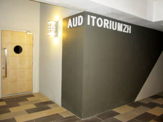 MZH Auditorium, MZH Design MZH Design Commercial spaces